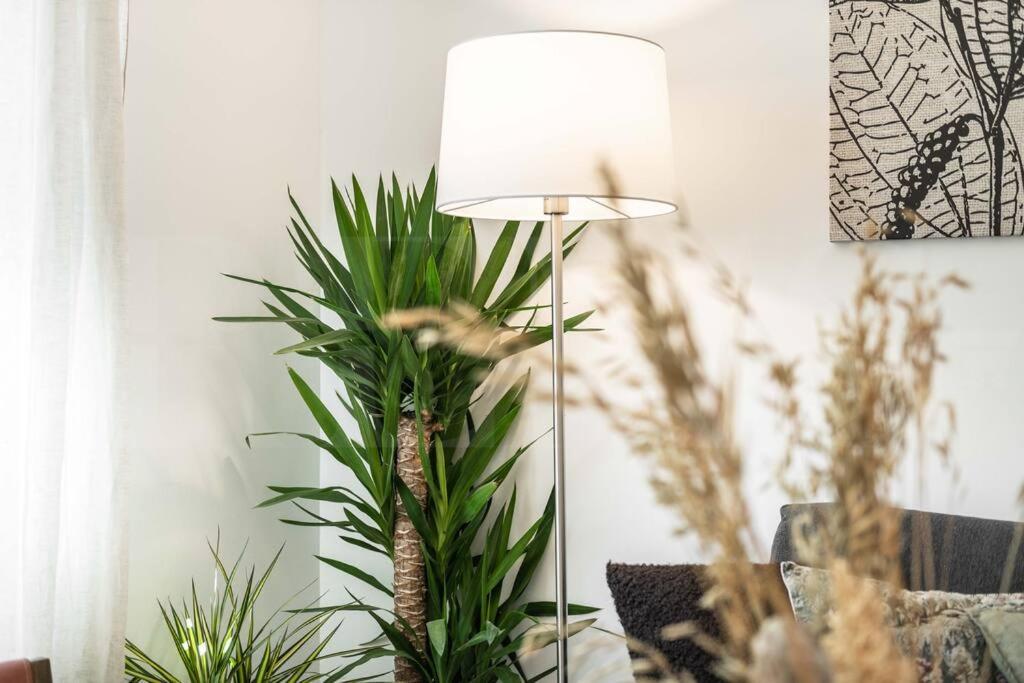 Calm Apartment With Private Patio By Rems Málaga Exterior foto